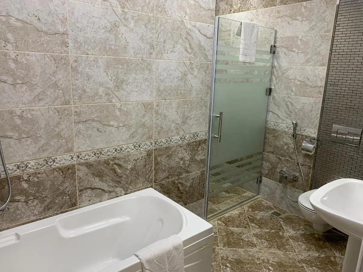 Solo Hotel Bakü 3*,